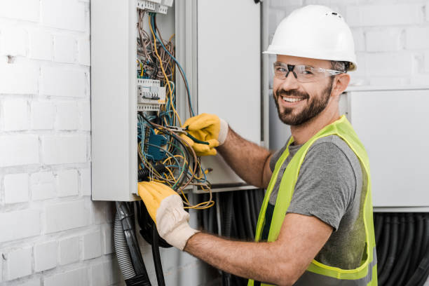 Best Electrical Outlet Repair  in Plymouth, MN